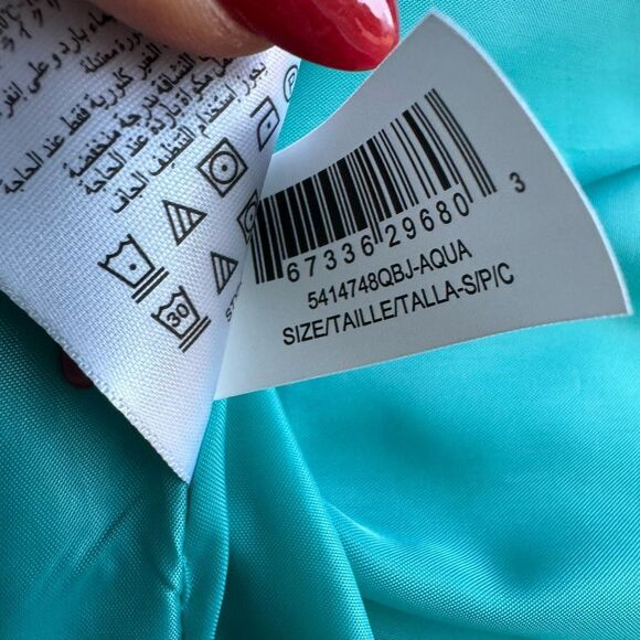 NWT BCBGeneration Water Resistant Puffer Coat Hood Size Small Aqua Blue Winter - Picture 8 of 9